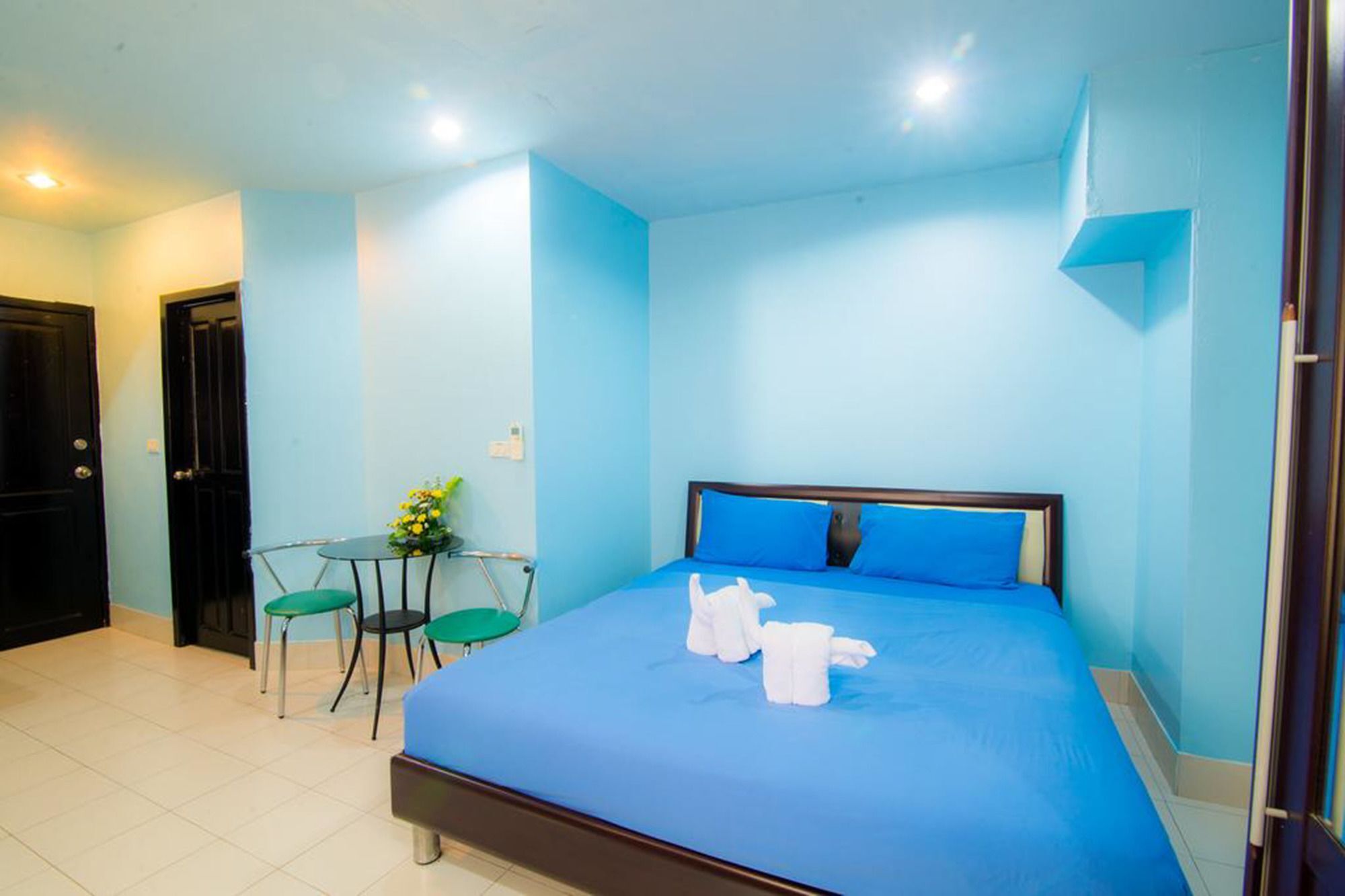 De Apartment Pattaya Luaran gambar