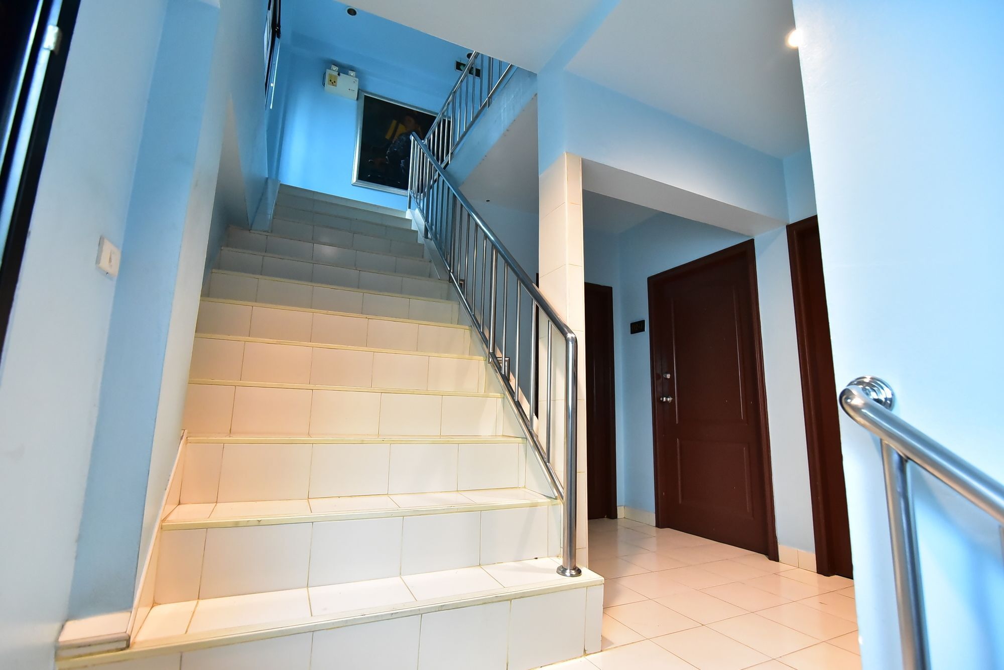 De Apartment Pattaya Luaran gambar